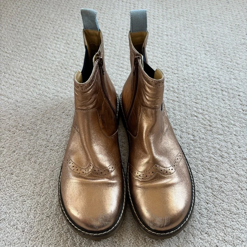 Mini Boden bronze copper leather Chelsea boots